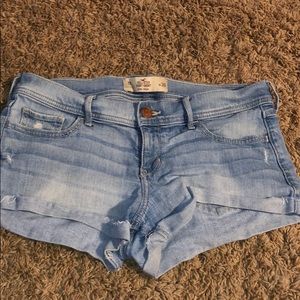 Low-Rise Hollister Shorts